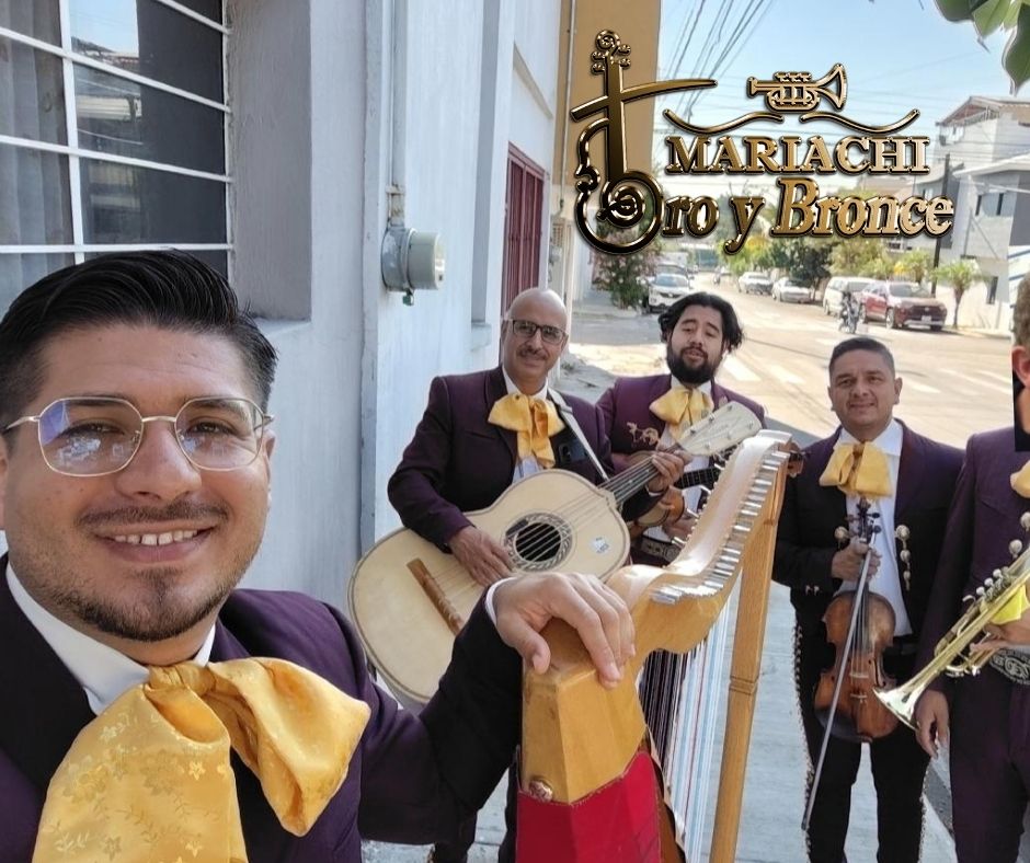 mariachis en tlaquepaque